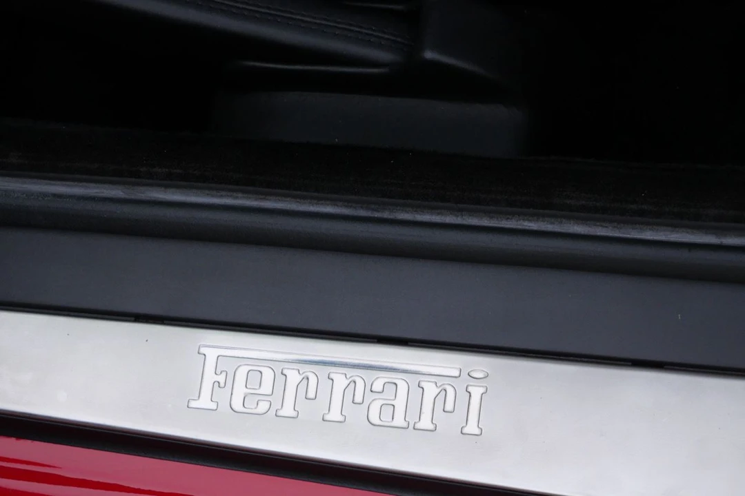 1998 Ferrari 550 Maranello - Image 19 of 31