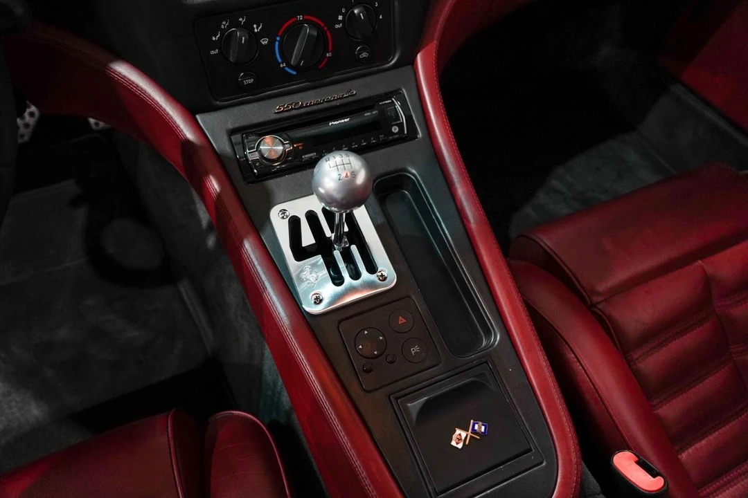 1998 Ferrari 550 Maranello - Image 12 of 21