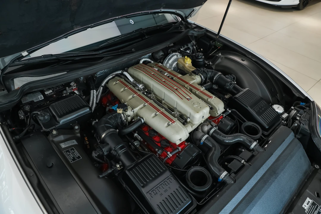 1998 Ferrari 550 Maranello - Image 11 of 31