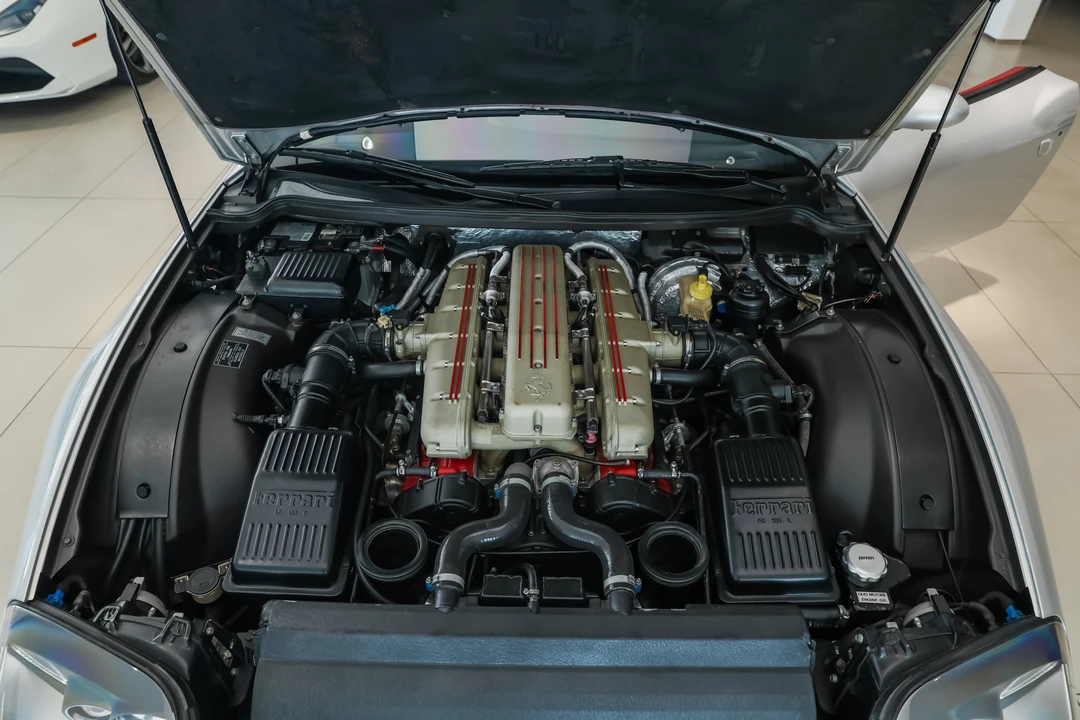 1998 Ferrari 550 Maranello - Image 20 of 31
