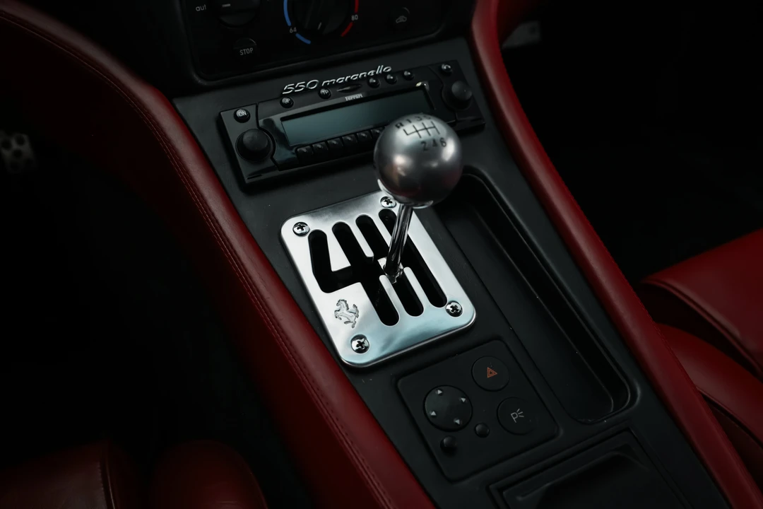 1998 Ferrari 550 Maranello - Image 21 of 31