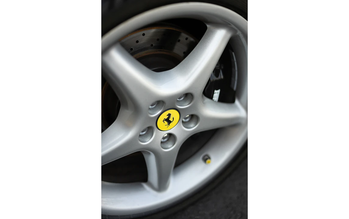 1998 Ferrari 550 Maranello - Image 12 of 16
