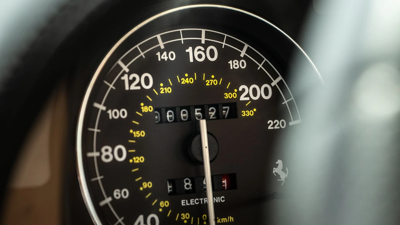 1998 Ferrari 550 Maranello - Image 12 of 31