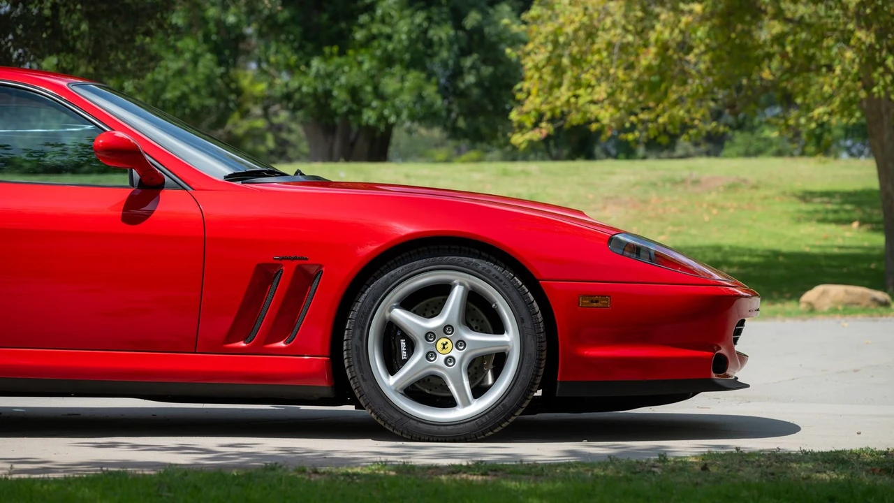 1998 Ferrari 550 Maranello - Image 27 of 31