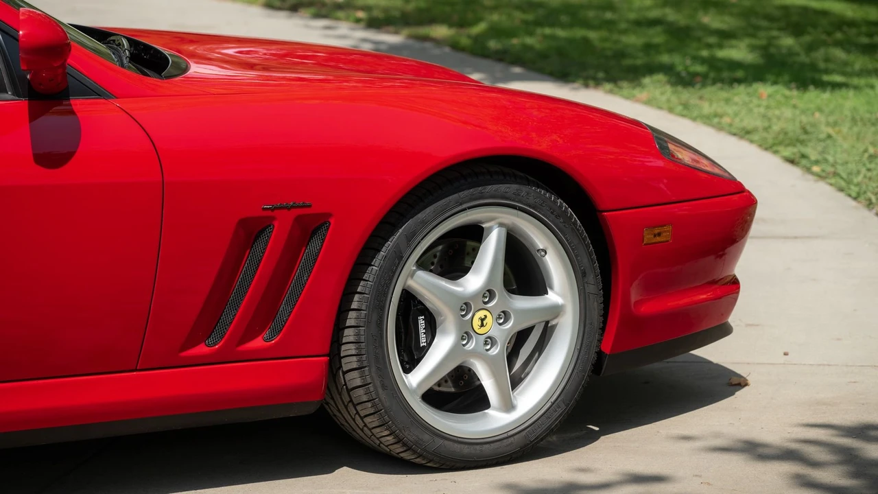 1998 Ferrari 550 Maranello - Image 28 of 31