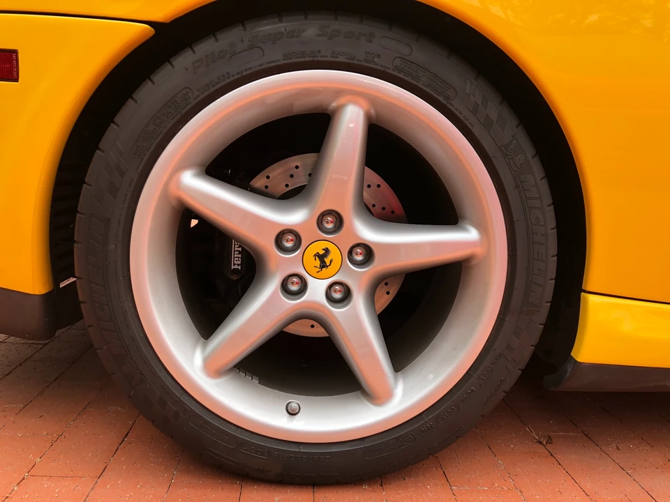 1998 Ferrari 550 Maranello - Image 24 of 31