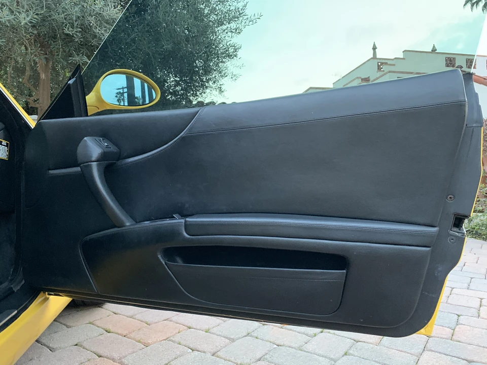 1998 Ferrari 550 Maranello - Image 30 of 31