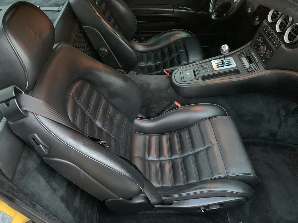 1998 Ferrari 550 Maranello - Image 28 of 31