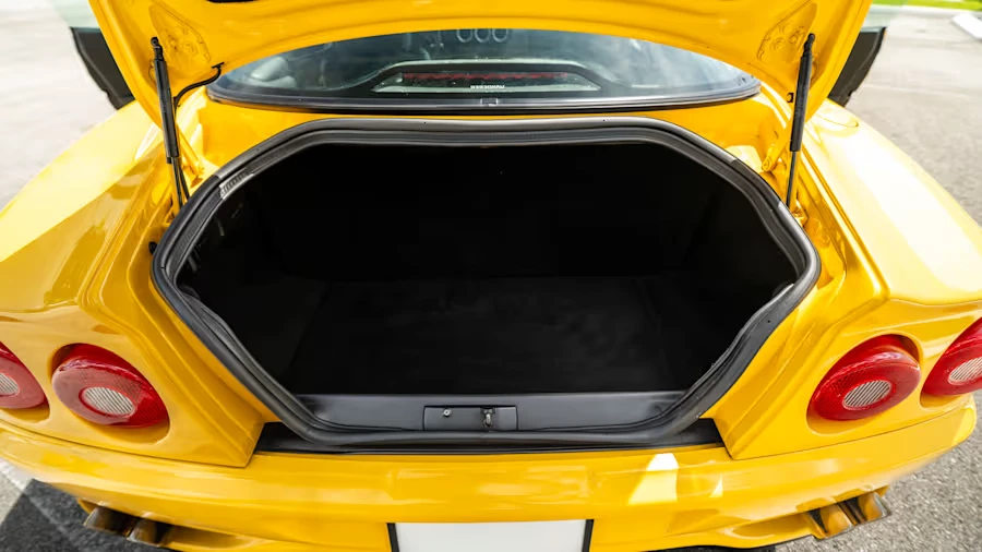 1998 Ferrari 550 Maranello - Image 31 of 31