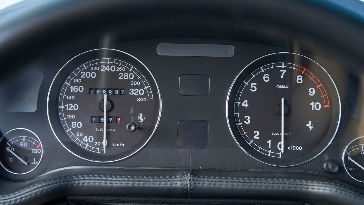 1998 Ferrari 550 Maranello - Image 4 of 31