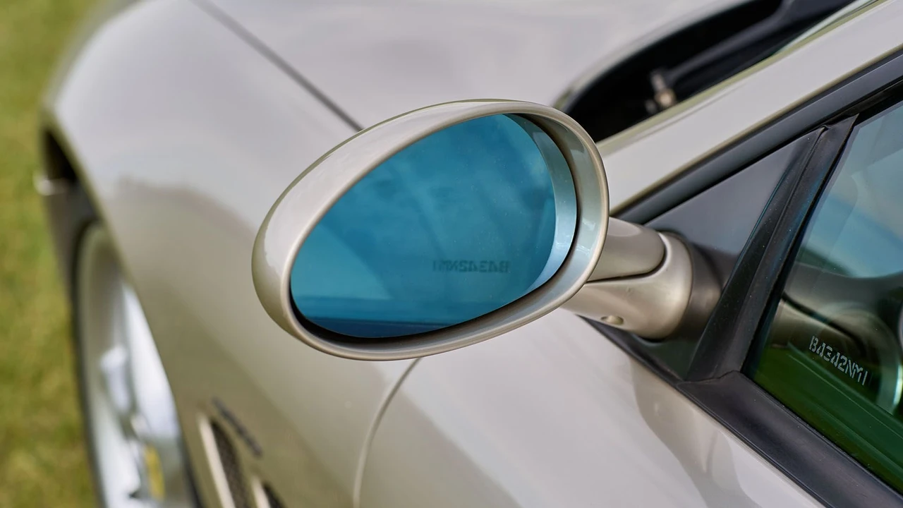 1998 Ferrari 550 Maranello - Image 29 of 31