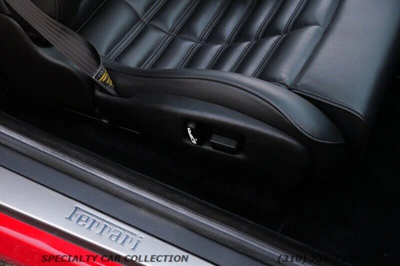 1998 Ferrari 550 Maranello - Image 25 of 31