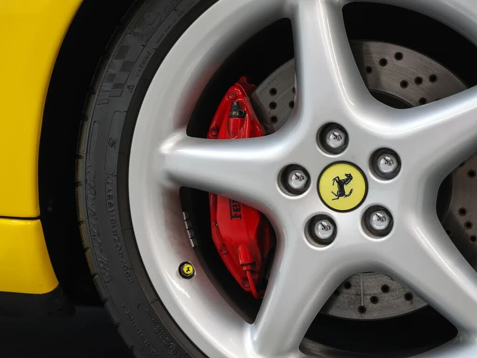 1998 Ferrari 550 Maranello - Image 13 of 31