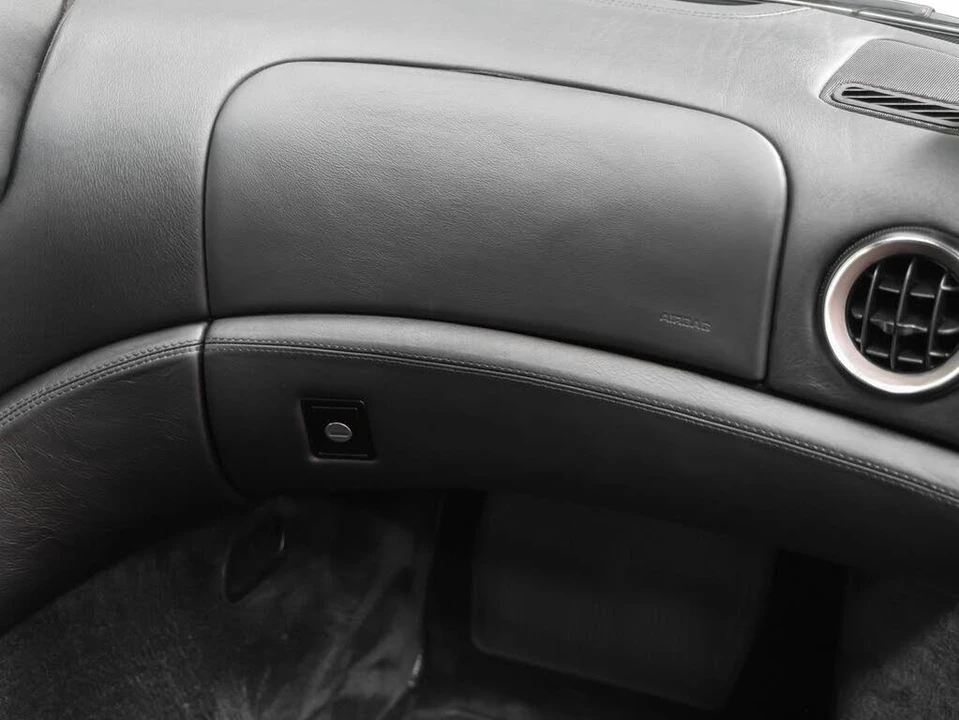 1998 Ferrari 550 Maranello - Image 28 of 31