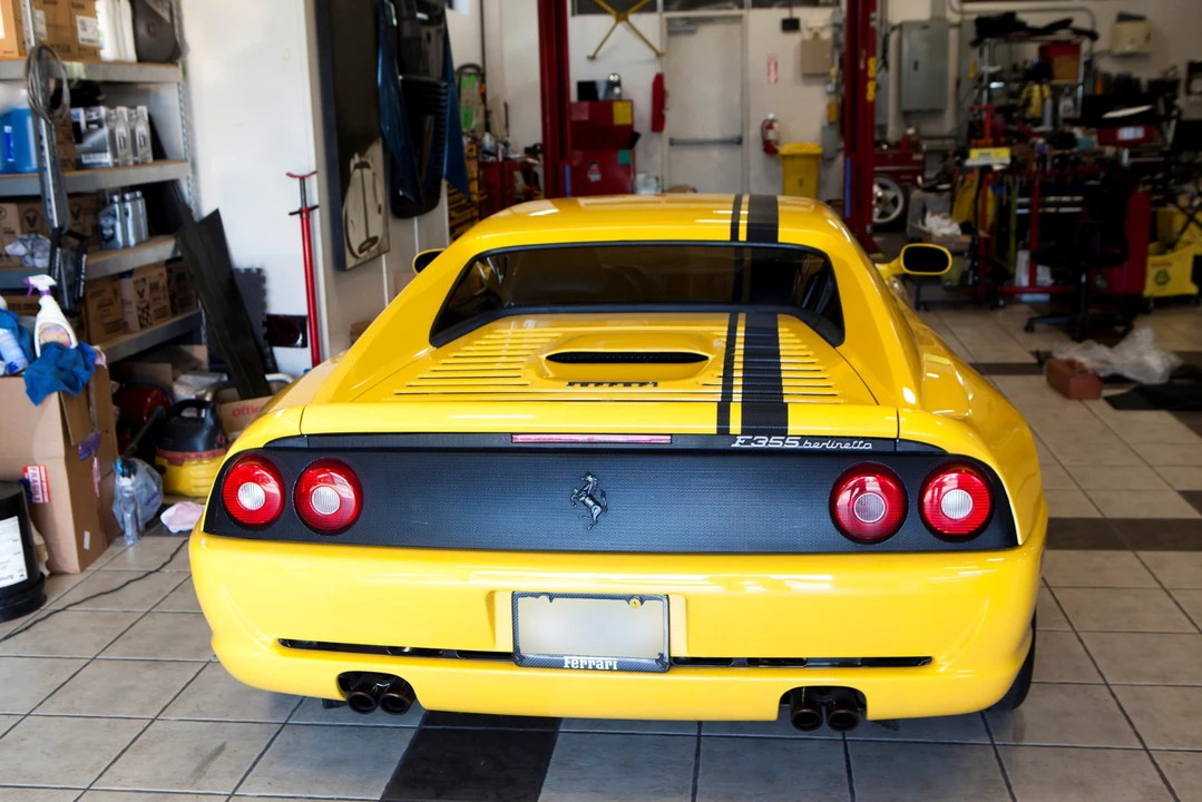 1998 Ferrari F355 Berlinetta - Image 11 of 31