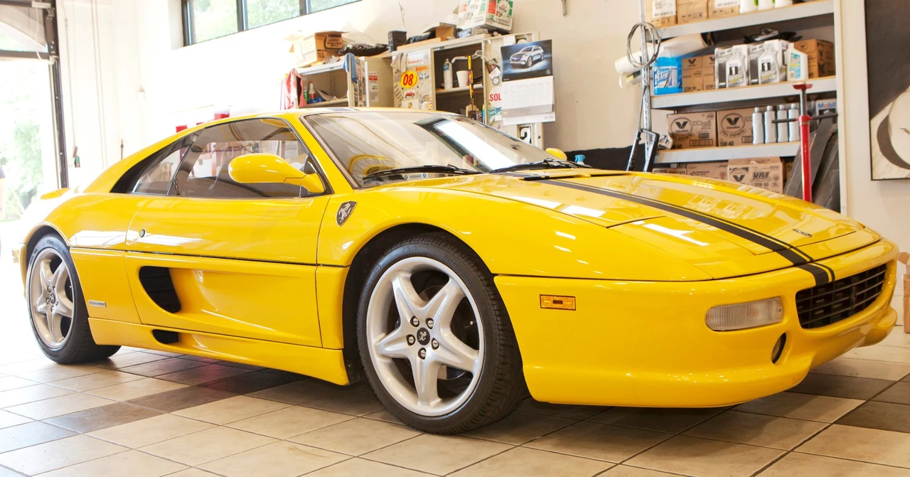 1998 Ferrari F355 Berlinetta - Image 15 of 31