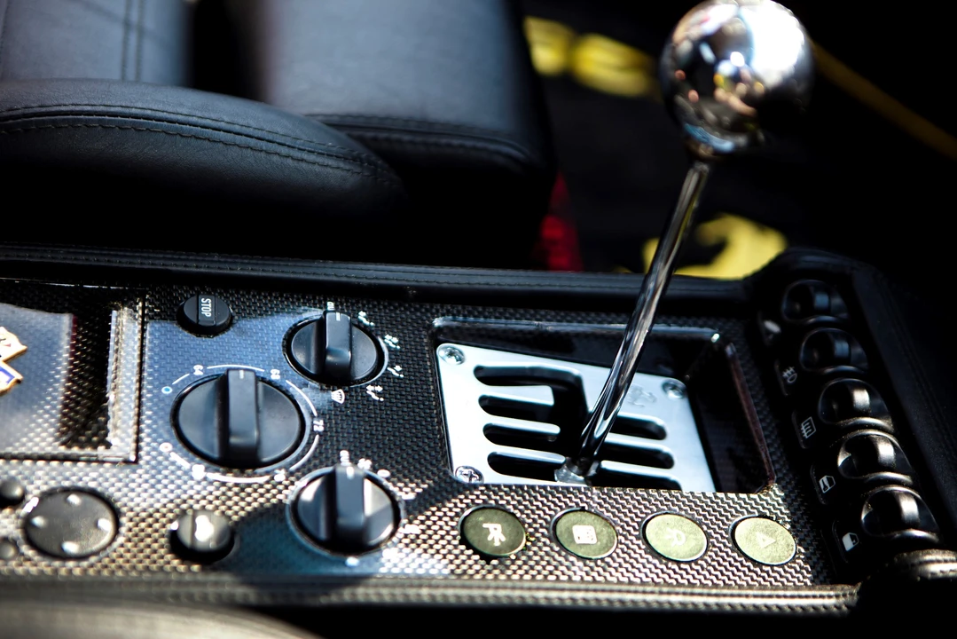 1998 Ferrari F355 Berlinetta - Image 29 of 31