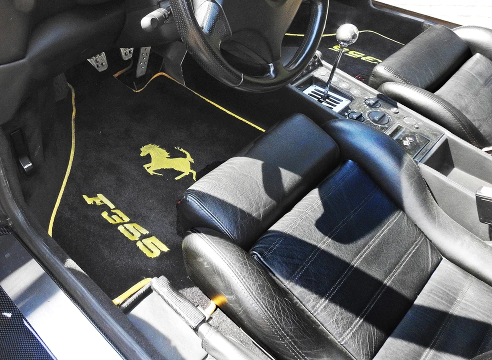1998 Ferrari F355 Berlinetta - Image 24 of 31