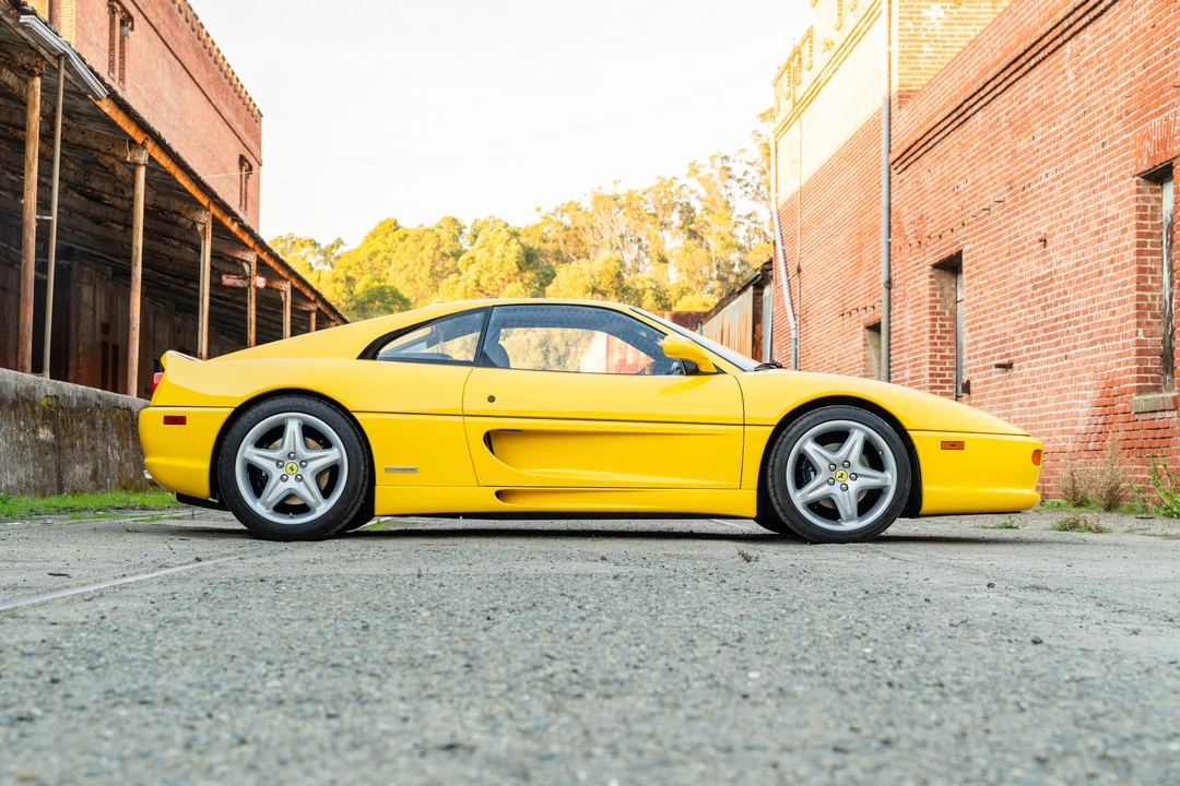 1998 Ferrari F355 Berlinetta - Image 24 of 31