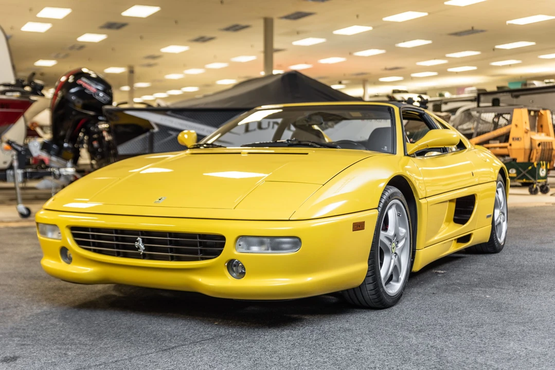1998 Ferrari F355 GTS - Image 2 of 31
