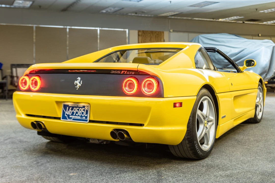 1998 Ferrari F355 GTS - Image 16 of 31