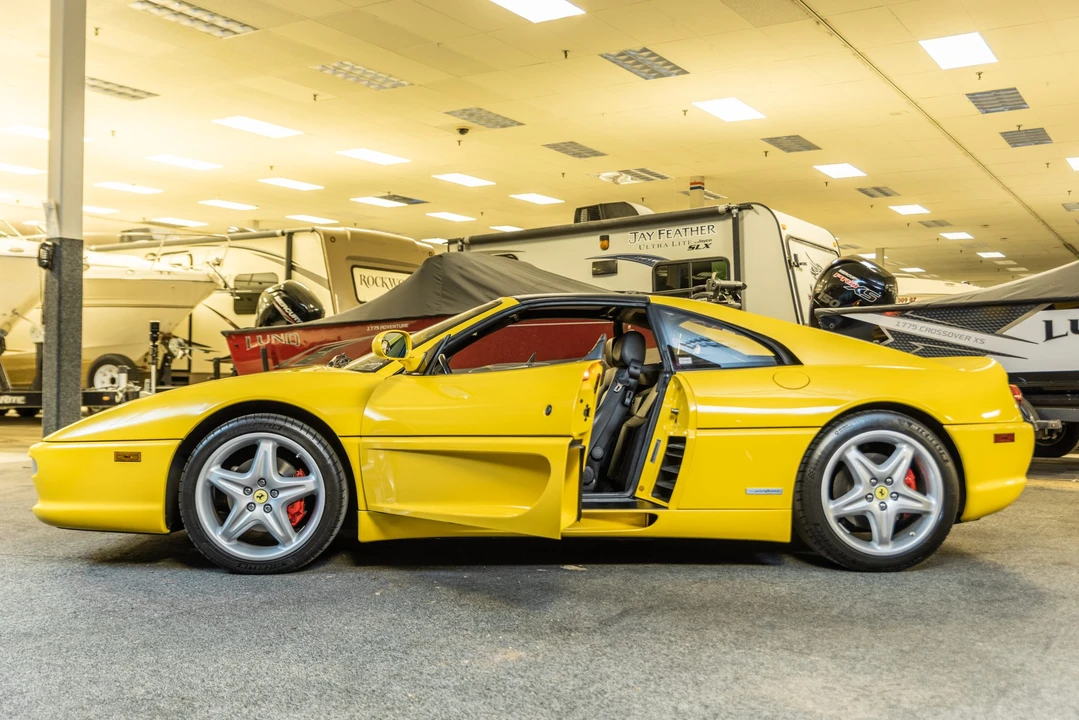 1998 Ferrari F355 GTS - Image 21 of 31