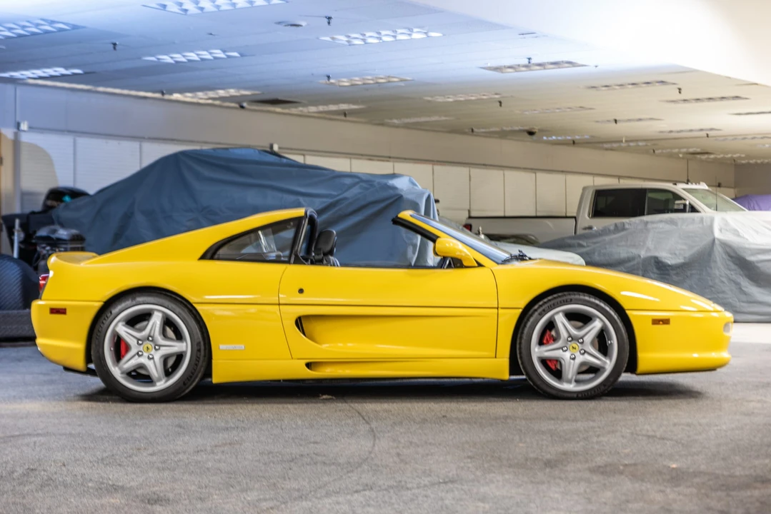 1998 Ferrari F355 GTS - Image 17 of 31