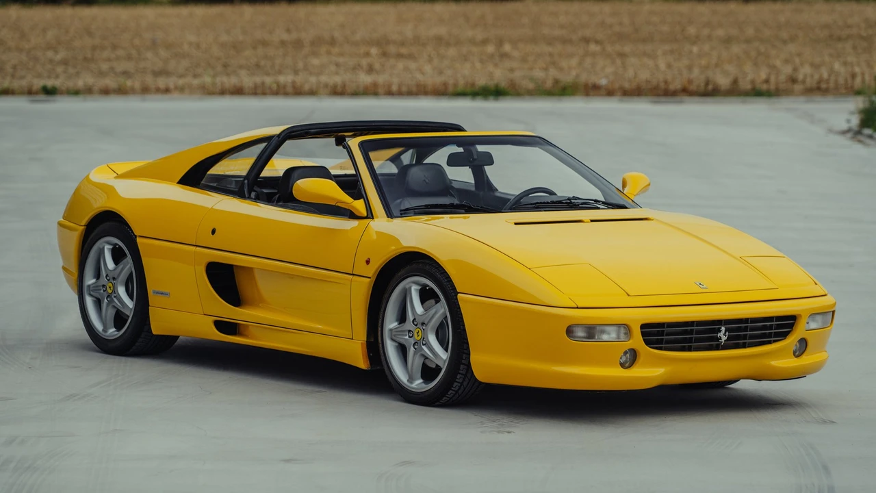 1998 Ferrari F355 GTS - Image 18 of 31