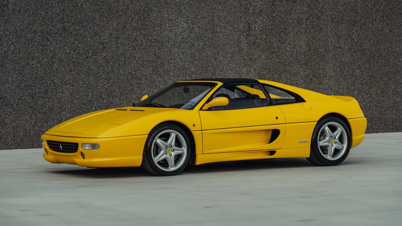 1998 Ferrari F355 GTS - Image 30 of 31
