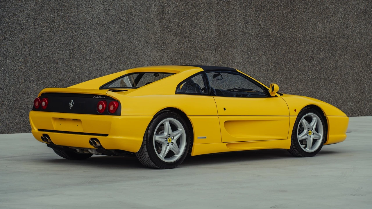 1998 Ferrari F355 GTS - Image 31 of 31