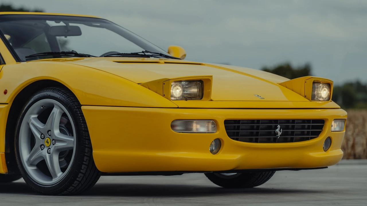 1998 Ferrari F355 GTS - Image 9 of 31