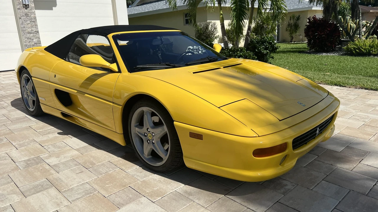 1998 Ferrari F355 Spider - Image 5 of 31