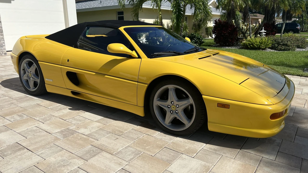 1998 Ferrari F355 Spider - Image 7 of 31