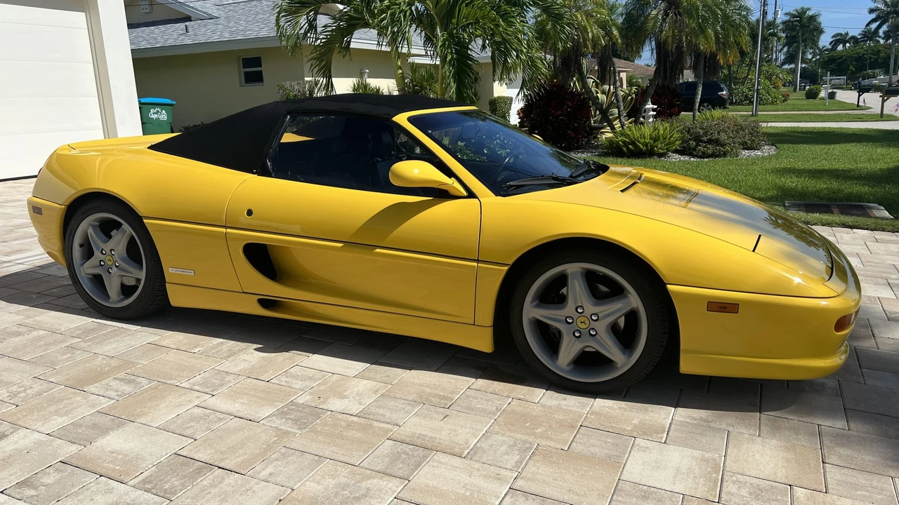 1998 Ferrari F355 Spider - Image 8 of 31