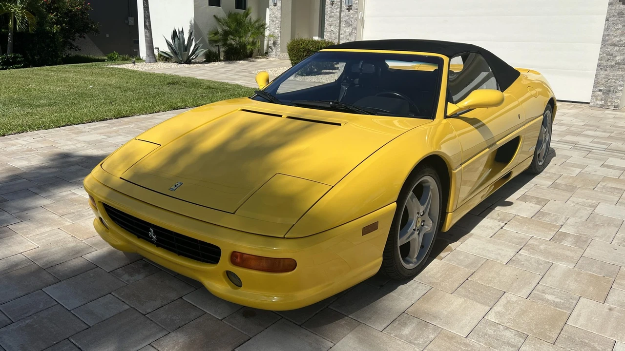 1998 Ferrari F355 Spider - Image 20 of 31