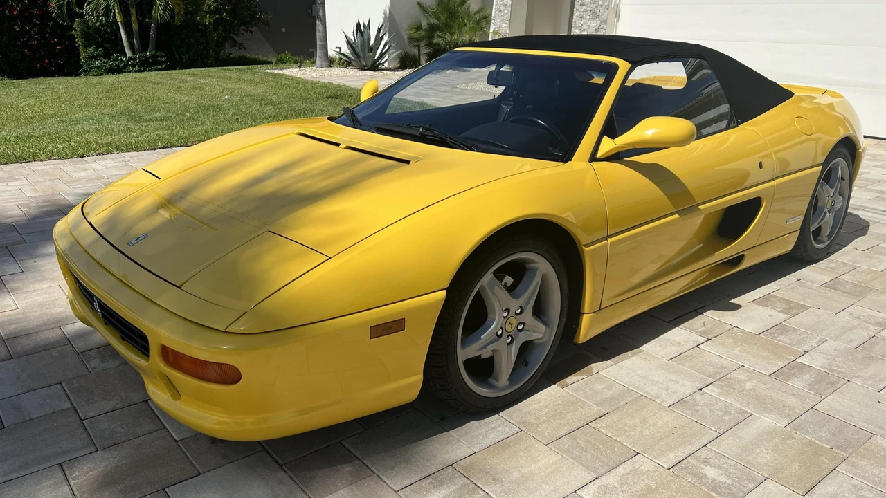 1998 Ferrari F355 Spider - Image 19 of 31