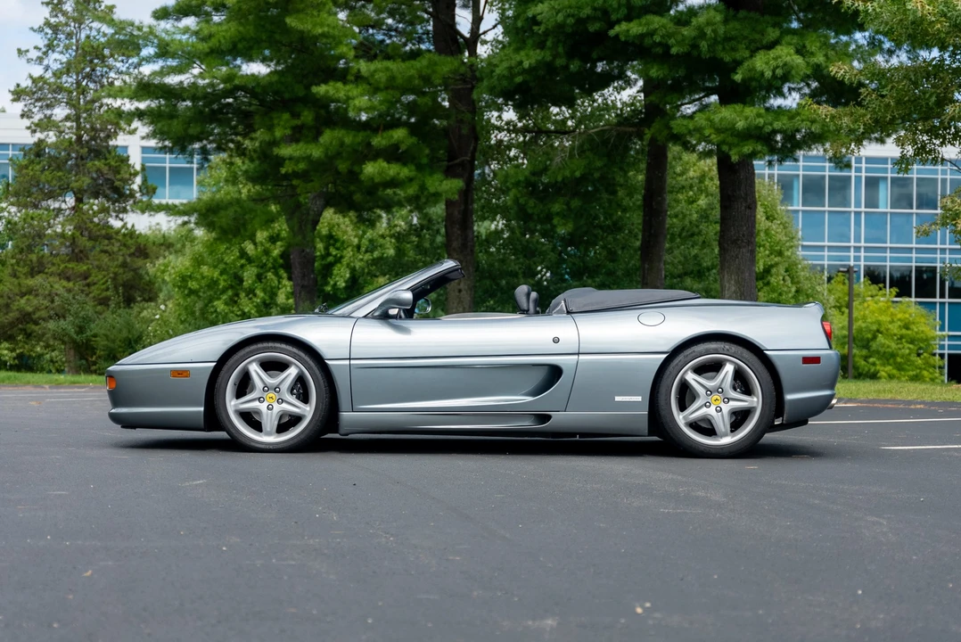 1998 Ferrari F355 Spider - Image 18 of 31