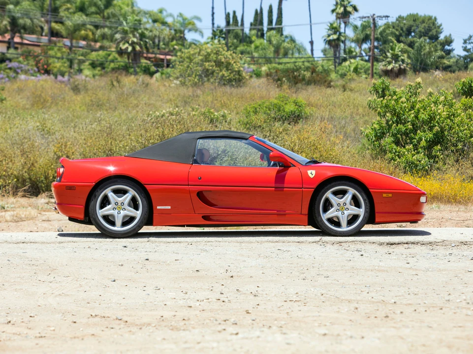 1998 Ferrari F355 Spider - Image 16 of 31