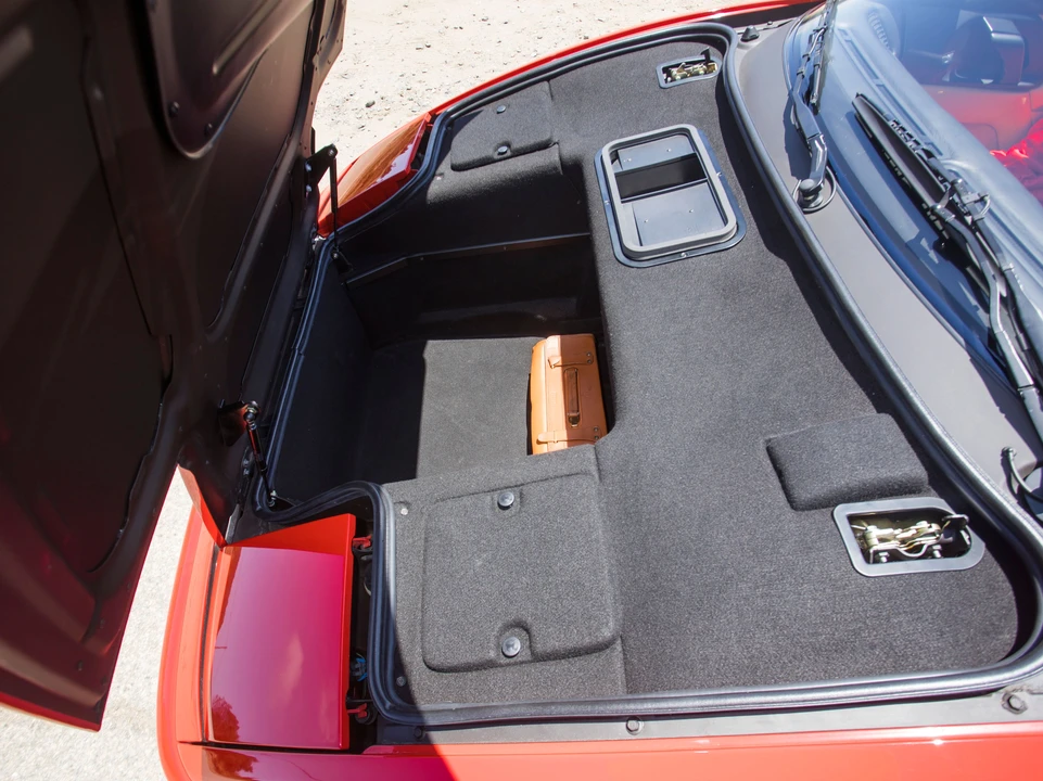 1998 Ferrari F355 Spider - Image 15 of 31