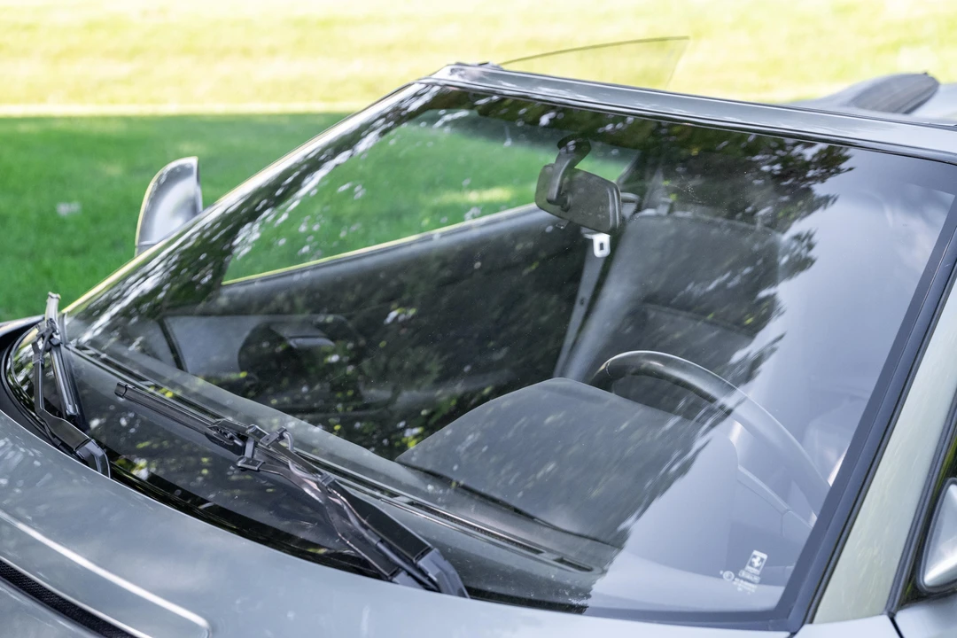 1998 Ferrari F355 Spider - Image 17 of 31