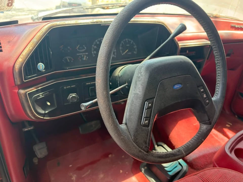 1998 Ford Bronco - Image 7 of 16