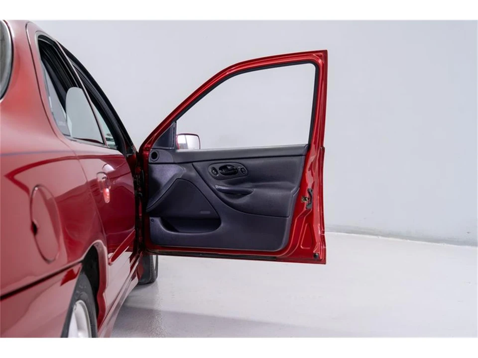 1998 Ford Contour - Image 10 of 31