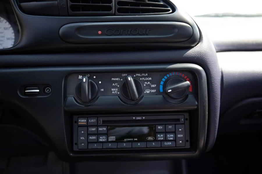 1998 Ford Contour - Image 15 of 24