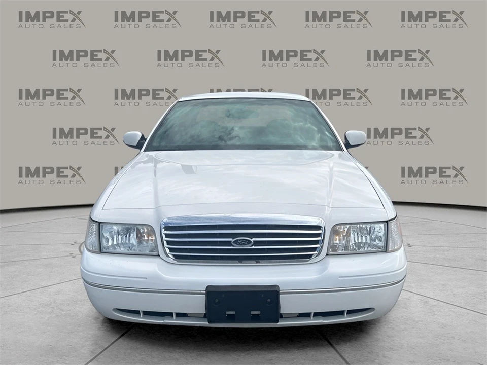 1998 Ford Crown Victoria - Image 8 of 12