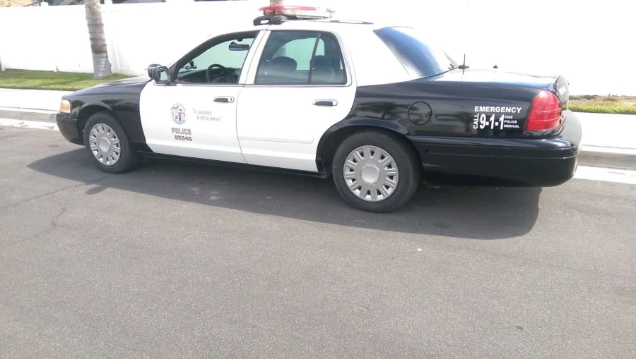 1998 Ford Crown Victoria - Image 3 of 9
