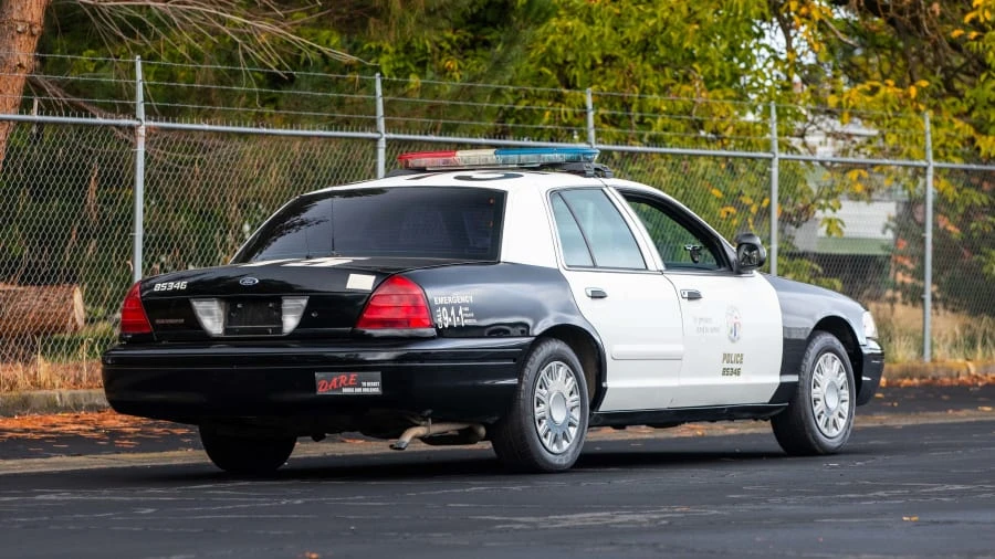 1998 Ford Crown Victoria - Image 11 of 12