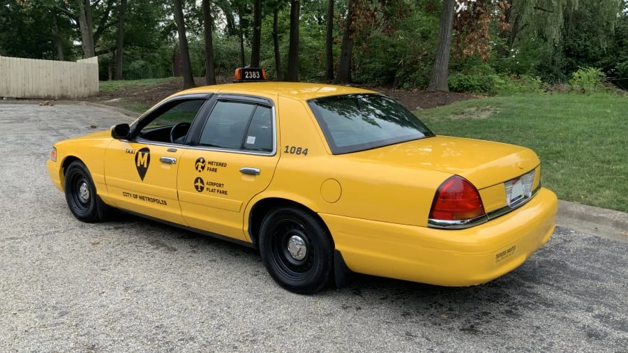 1998 Ford Crown Victoria - Image 4 of 7