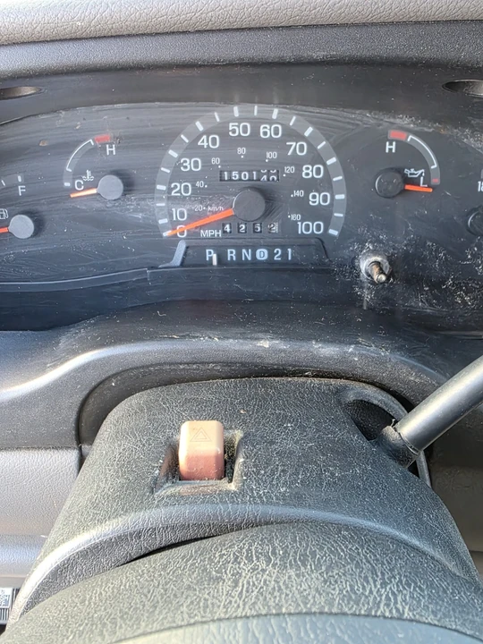 1998 Ford Econoline Van - Image 10 of 23