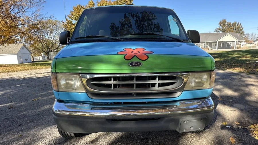 1998 Ford Econoline Van - Image 3 of 4