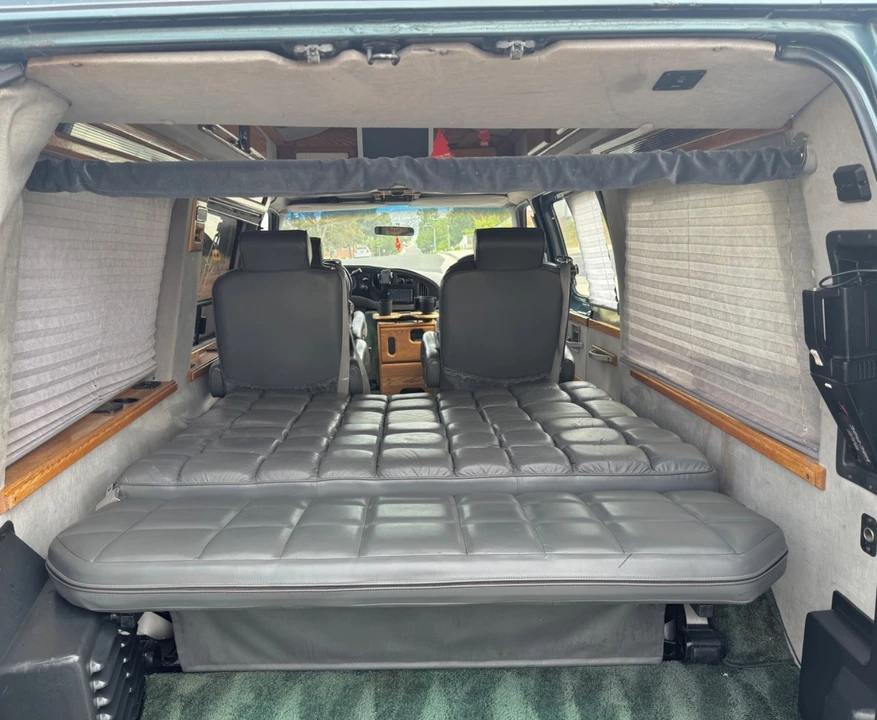 1998 Ford Econoline Van - Image 7 of 18